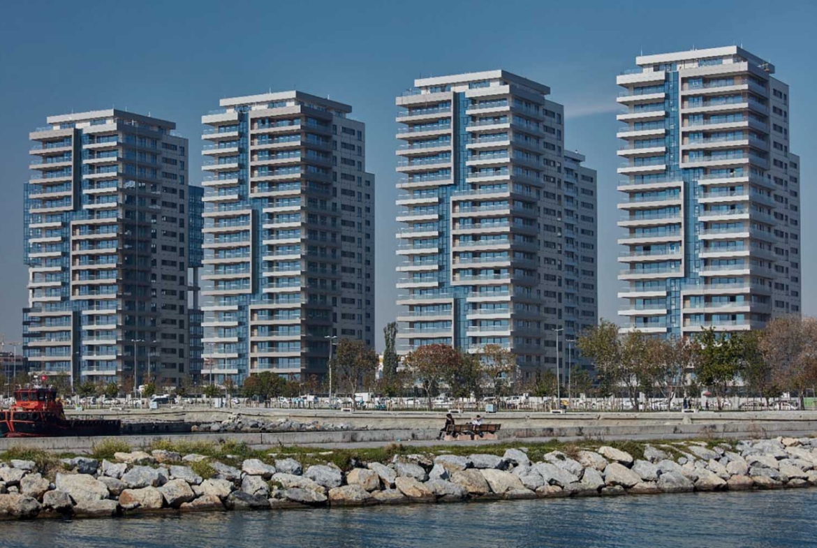 Sea view apartment in Istanbul